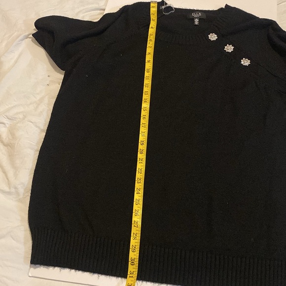 NWT Ella sweater - Picture 5 of 8